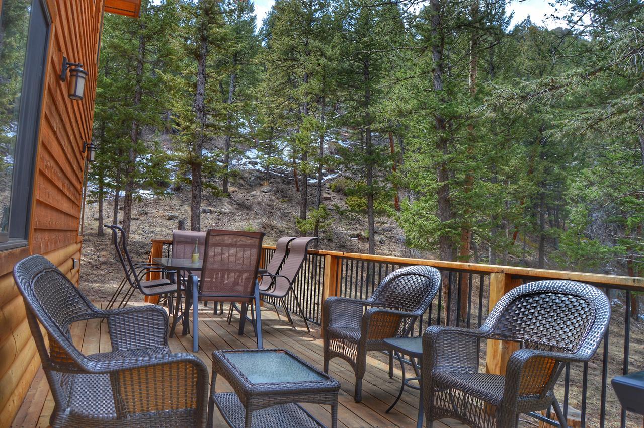 The Inn On Fall River & Fall River Cabins เอสเทสพาร์ค ภายนอก รูปภาพ